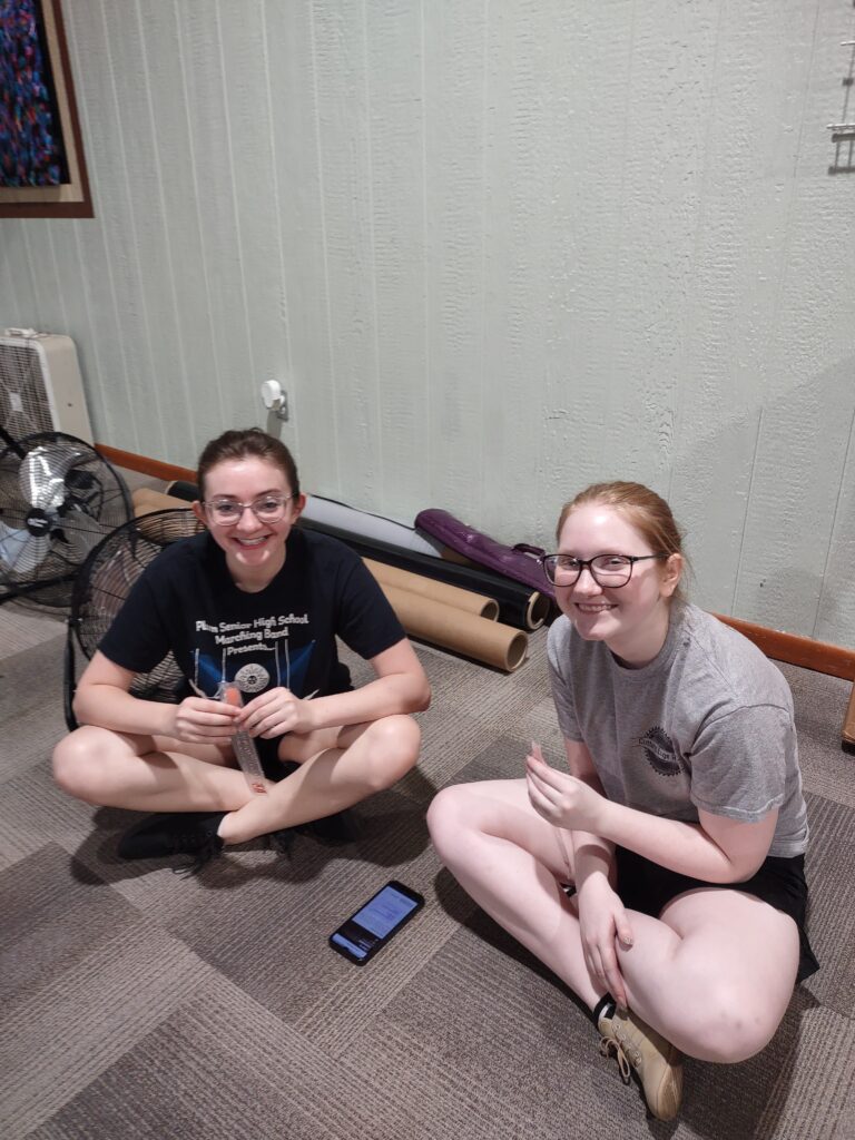 7cbc844b-2546-4dae-bb0c-fdc0a5ef5efa-768x1024