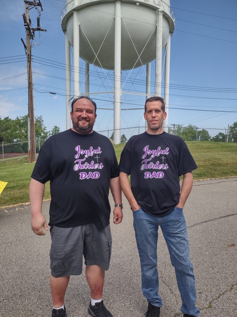 7ceb8ea5-13e8-4b19-8b86-f8eabc88054a-768x1024