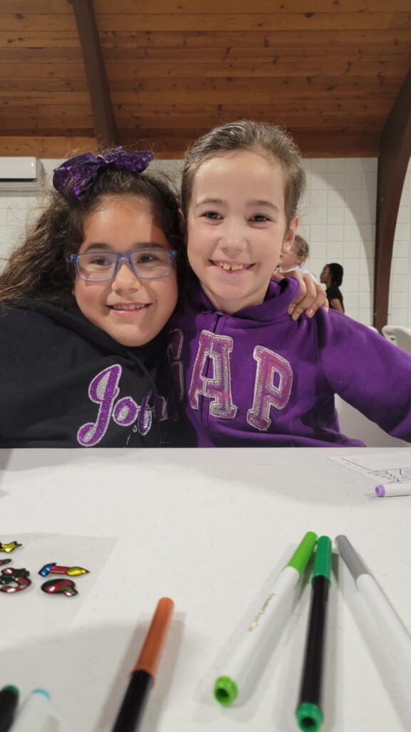 ee38c145-f3bc-4bb4-85fb-3bf4f2390191-576x1024